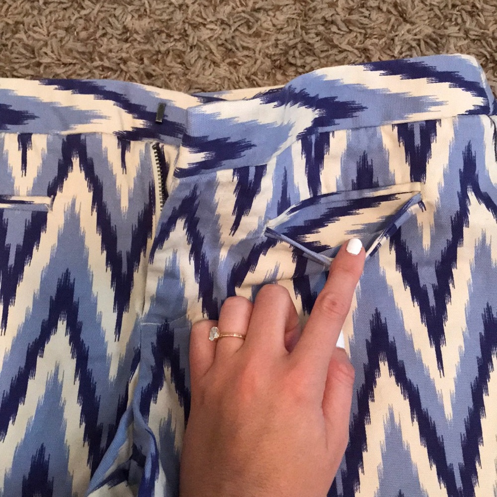 Gap shorts. NWOT - Picture 5 of 6